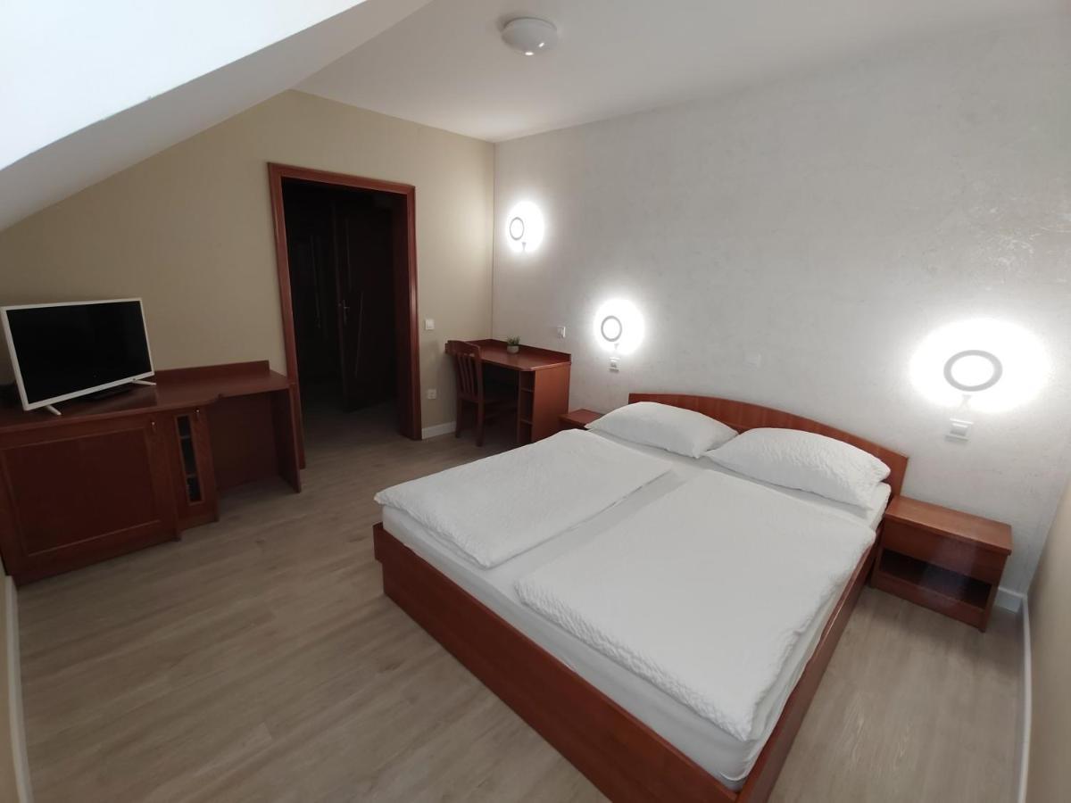 Hotel Bajt Maribor Exterior photo